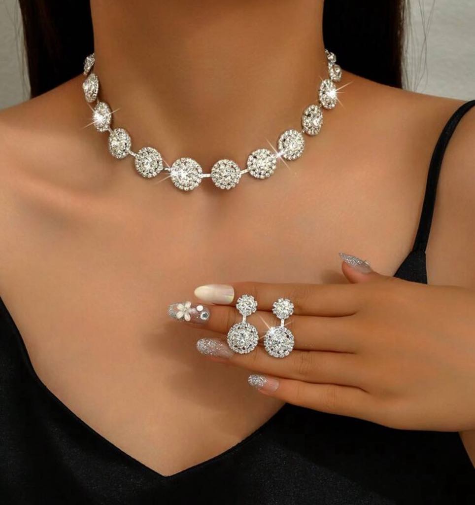 Timeless Sparkle Jewelry Set