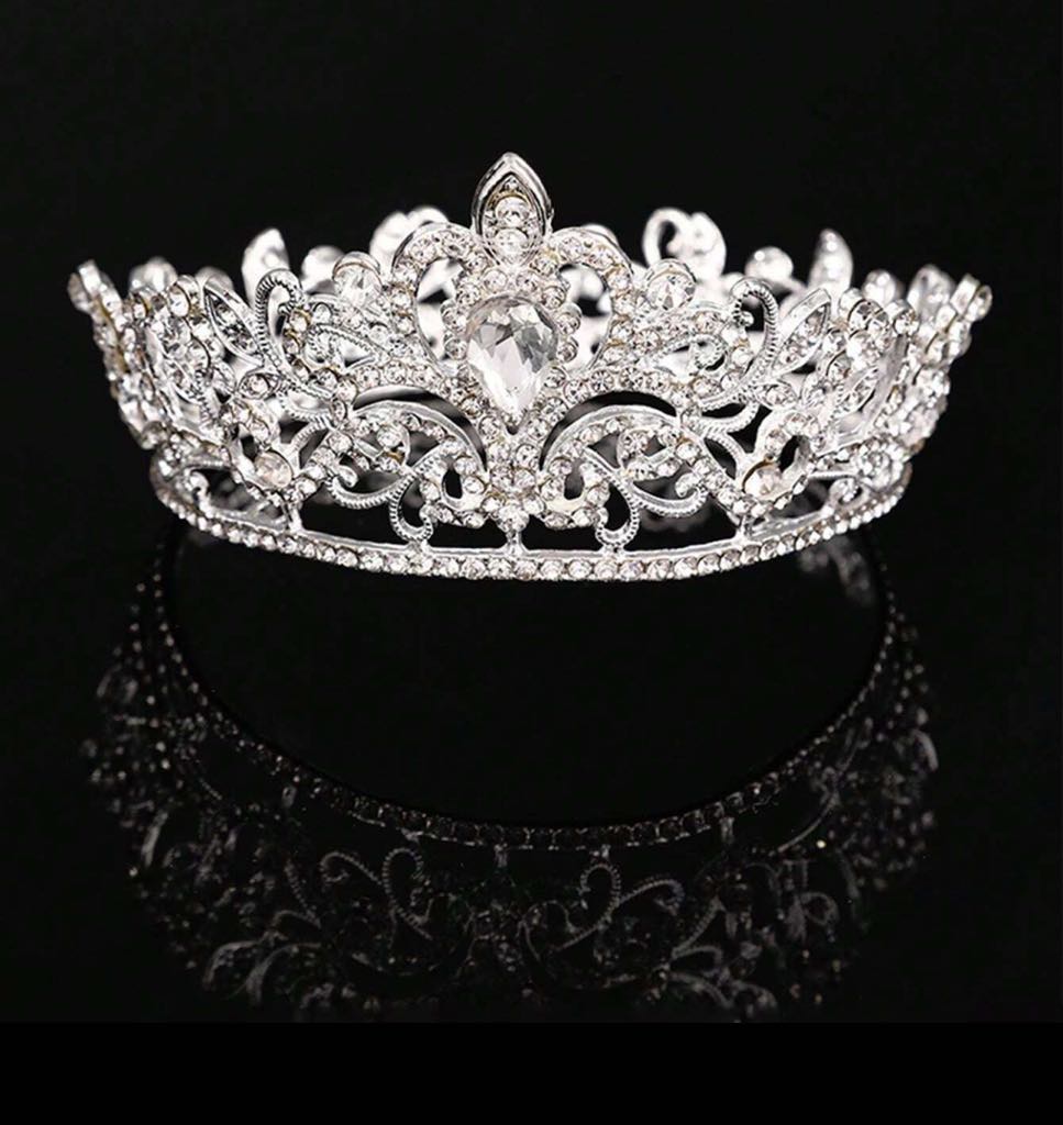 Petit Majesty Crown